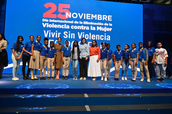 Ministerio de la Mujer, Vicepresidencia y Despacho de la Primera Dama conmemoran Día Internacional de la Eliminación de la Violencia contra las Mujer