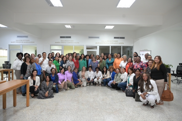 Ministerio de la Mujer fortalece el diálogo con organizaciones de la sociedad civil para avanzar en la agenda de igualdad de género