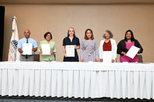 Ministerio de la Mujer realiza encuentro con las ASFL para tratar políticas de equidad e igualdad de género