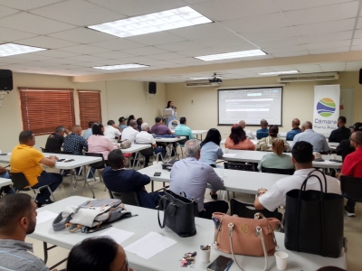 Ministerio de la Mujer imparte charla sobre Principios Básicos de Género al personal del MICM en Puerto Plata