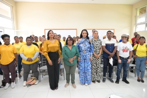 Barahona exalta el legado de las sufragistas en Festival Cultural Región Enriquillo