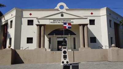 Ministerio de la Mujer llama a postular candidatas a la Medalla al Mérito de la Mujer Dominicana 2026