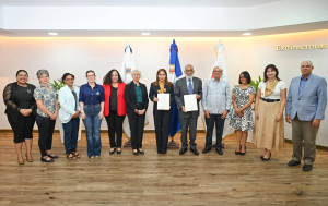 Ministerio de la Mujer y Fundación Solidaridad firman convenio para fortalecer el proyecto Género y Gobiernos Locales
